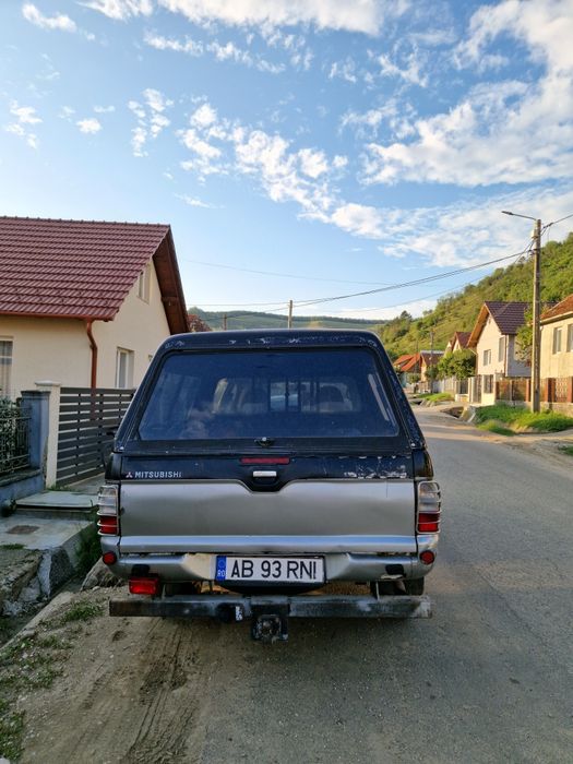 Mitsubishi l200 2002