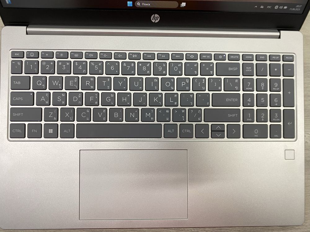 Hp i3 1315 8GB/512 SSD
