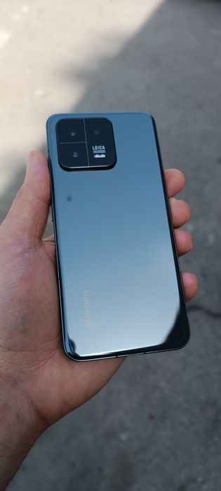 Xiaomi 13 8/256  в отличном состоянии