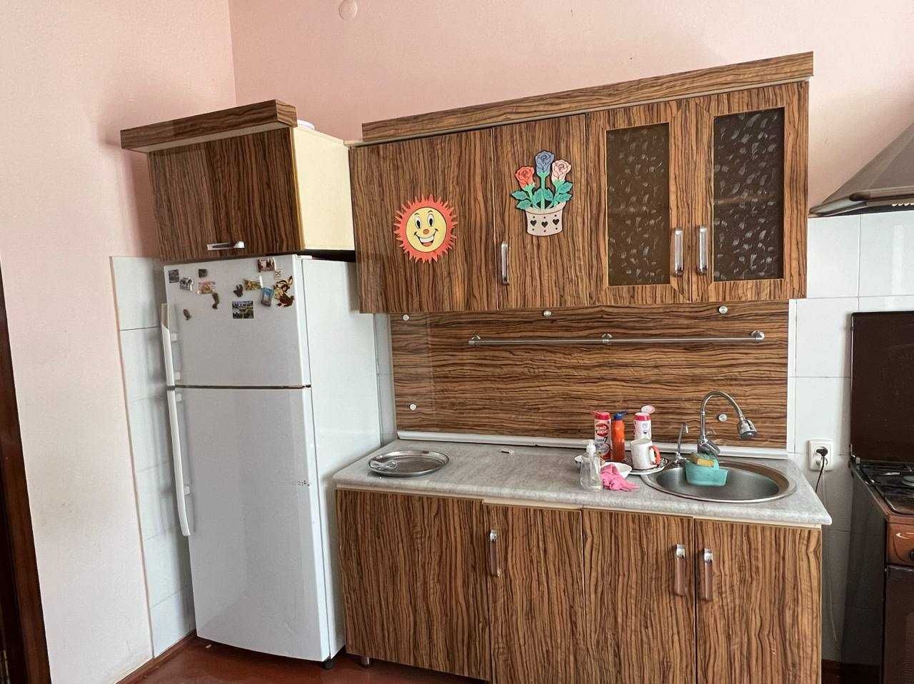 Срочно продаётся кухонная мебель!