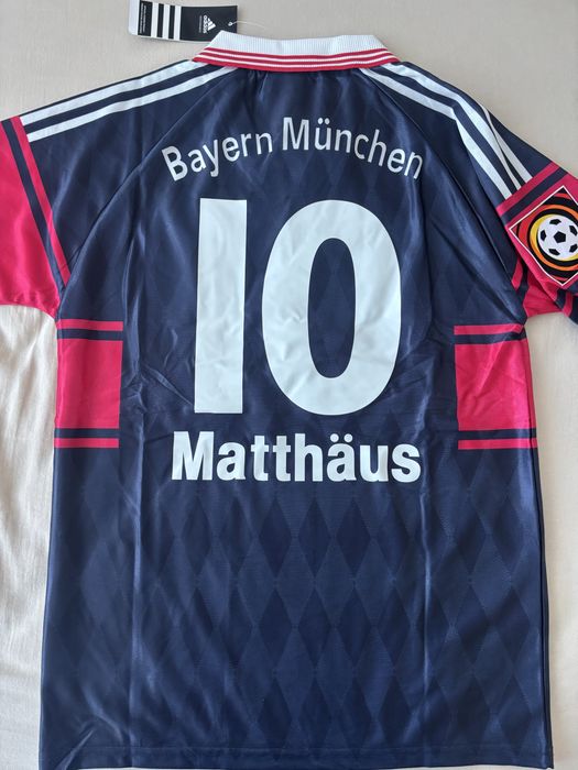 Bayern Munich 1997/1999 Bundesliga Matthaus Kit