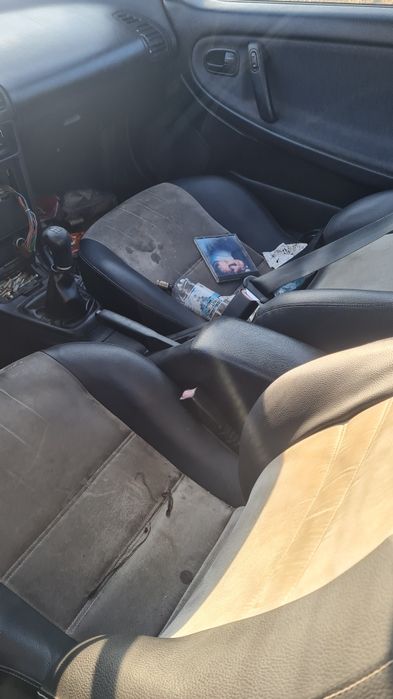 Мазда Мх-3 , Mazda Mx-3 1.8  На Части !!!