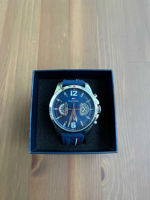 Мъжки часовник Tommy Hilfiger