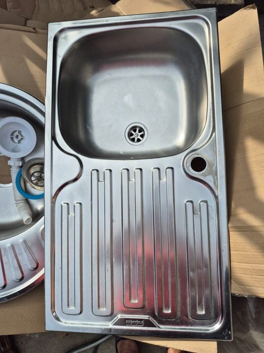 Продам раковину в хорошем состоянии