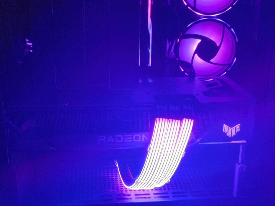 AMD Radeon 7900 XT 20 GB TUF Gaming OC