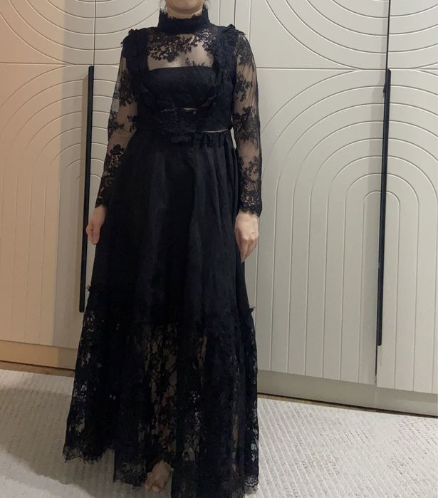 Продам женское черное платье