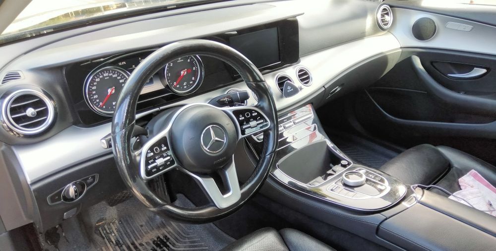 Vând Mercedes E Class 2019