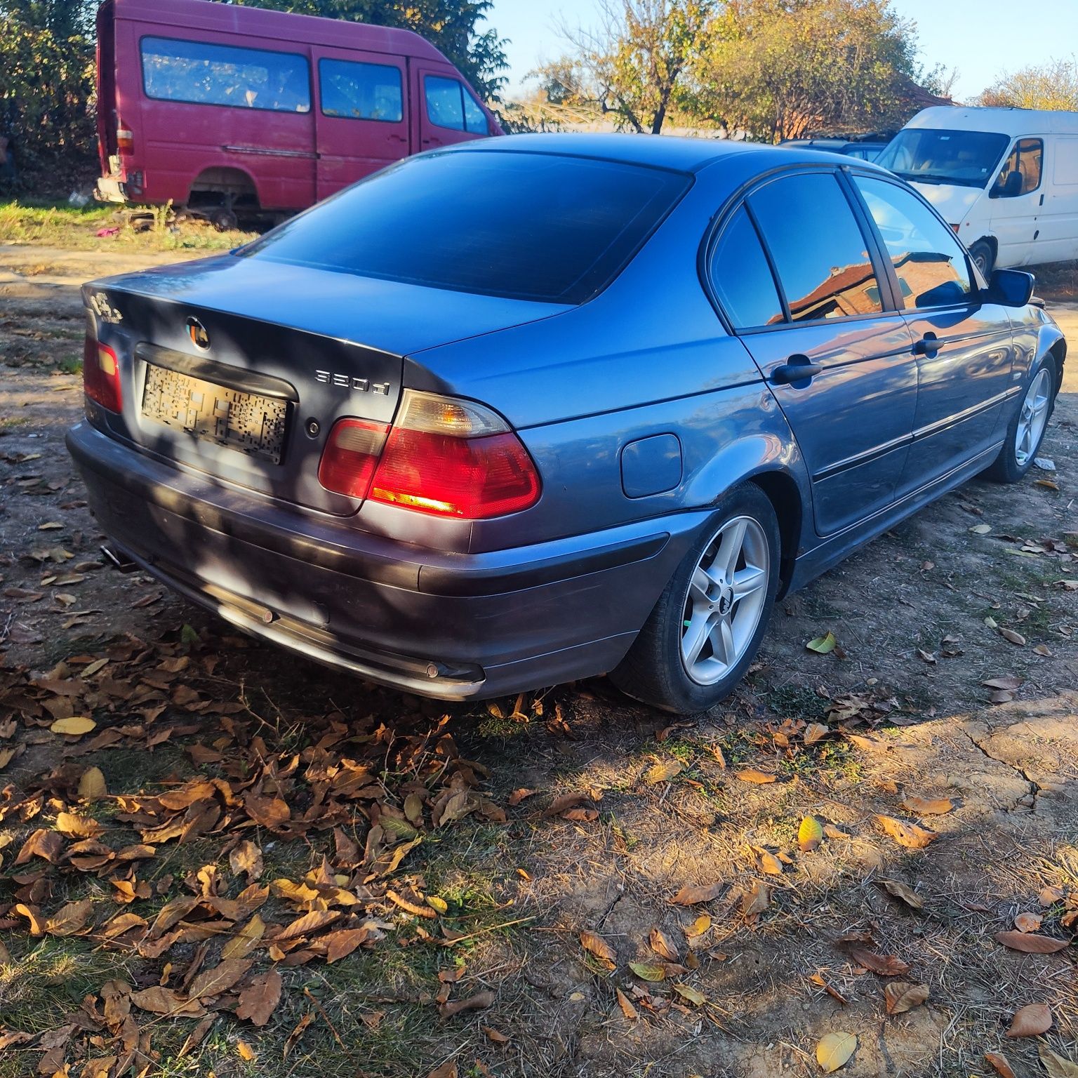 BMW 320d 136ps на части