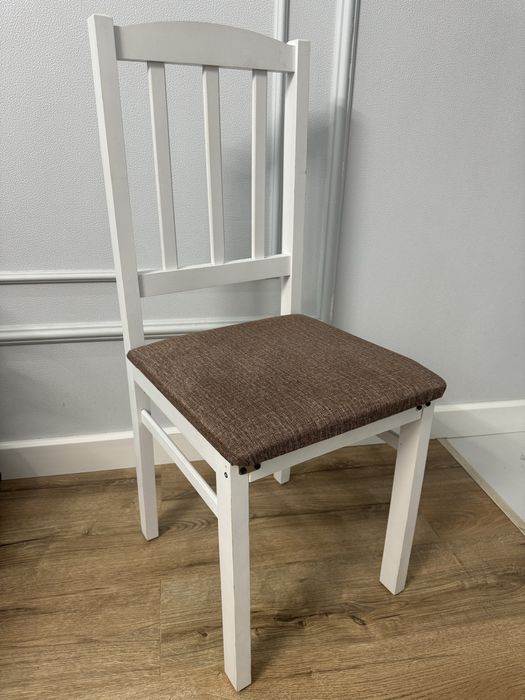 Продам стулья по 5000