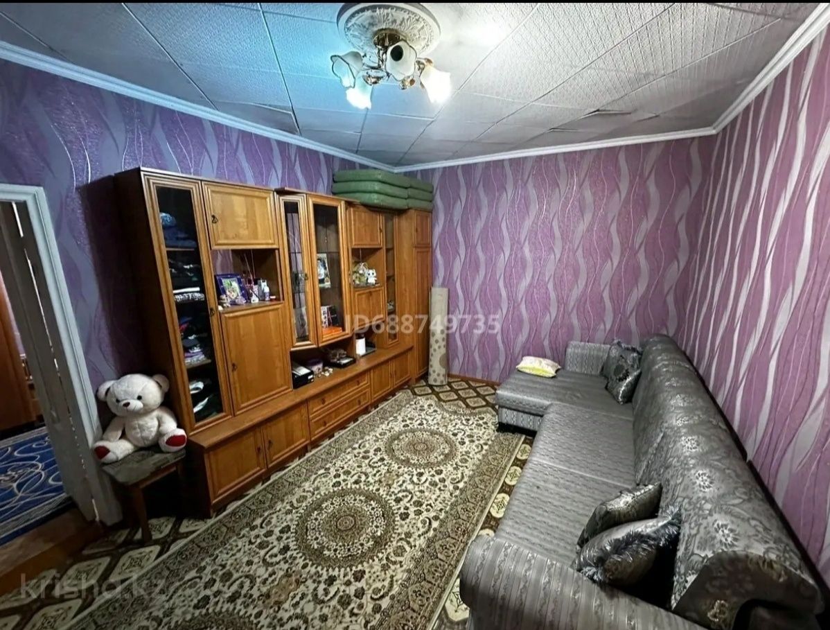 Продам часть дома (дом на несколько хозяев), Турксибский район, ул. Вя