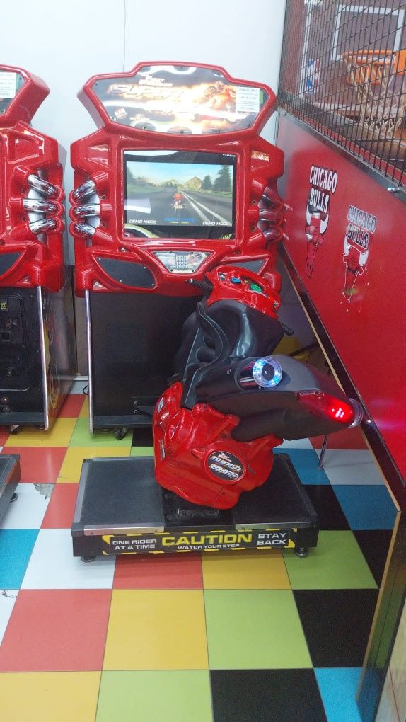 Super Bike arcade machine
