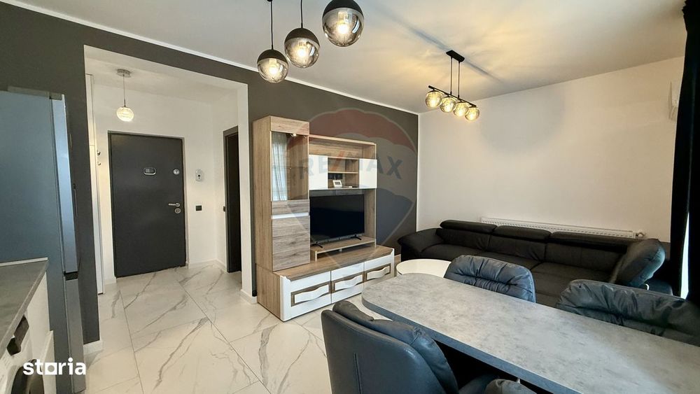 Apartament modern, cu curte și două locuri de parcare-bloc nou
