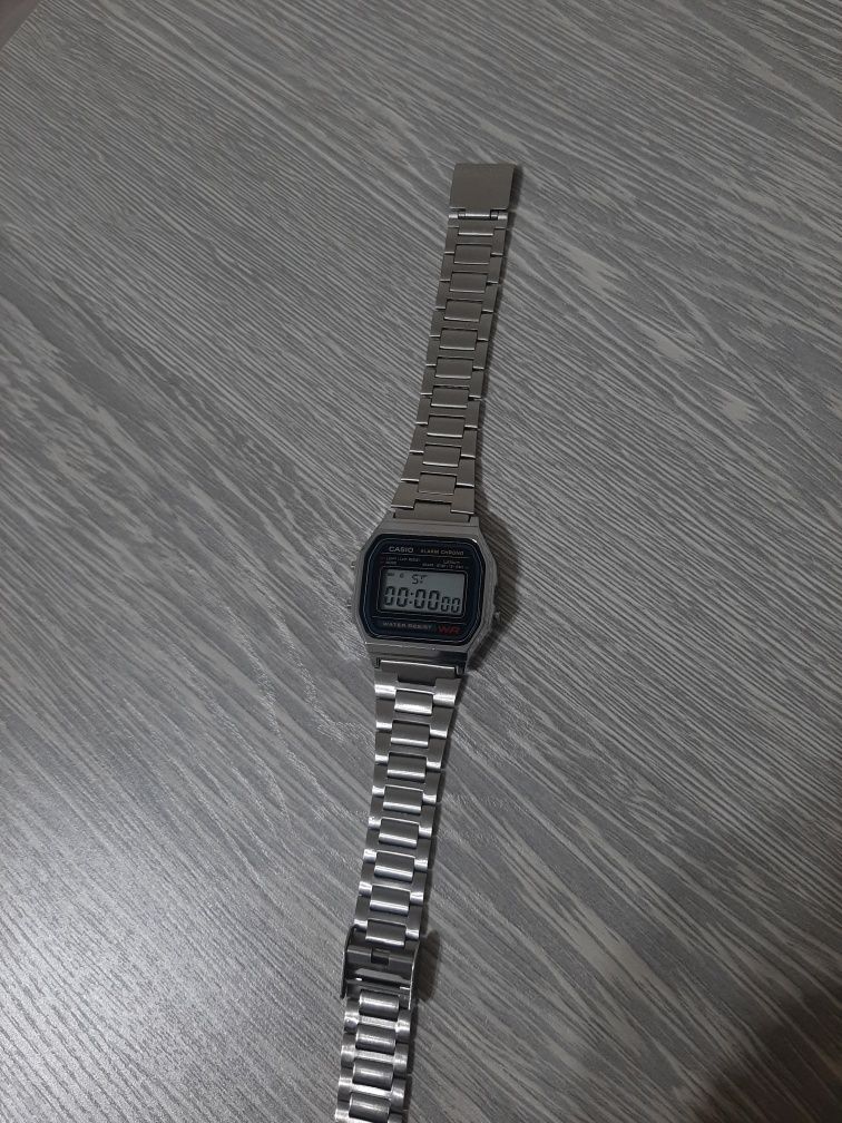 Часы CASIO a158w