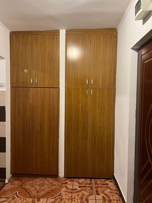 Ofer spre închiriere!!