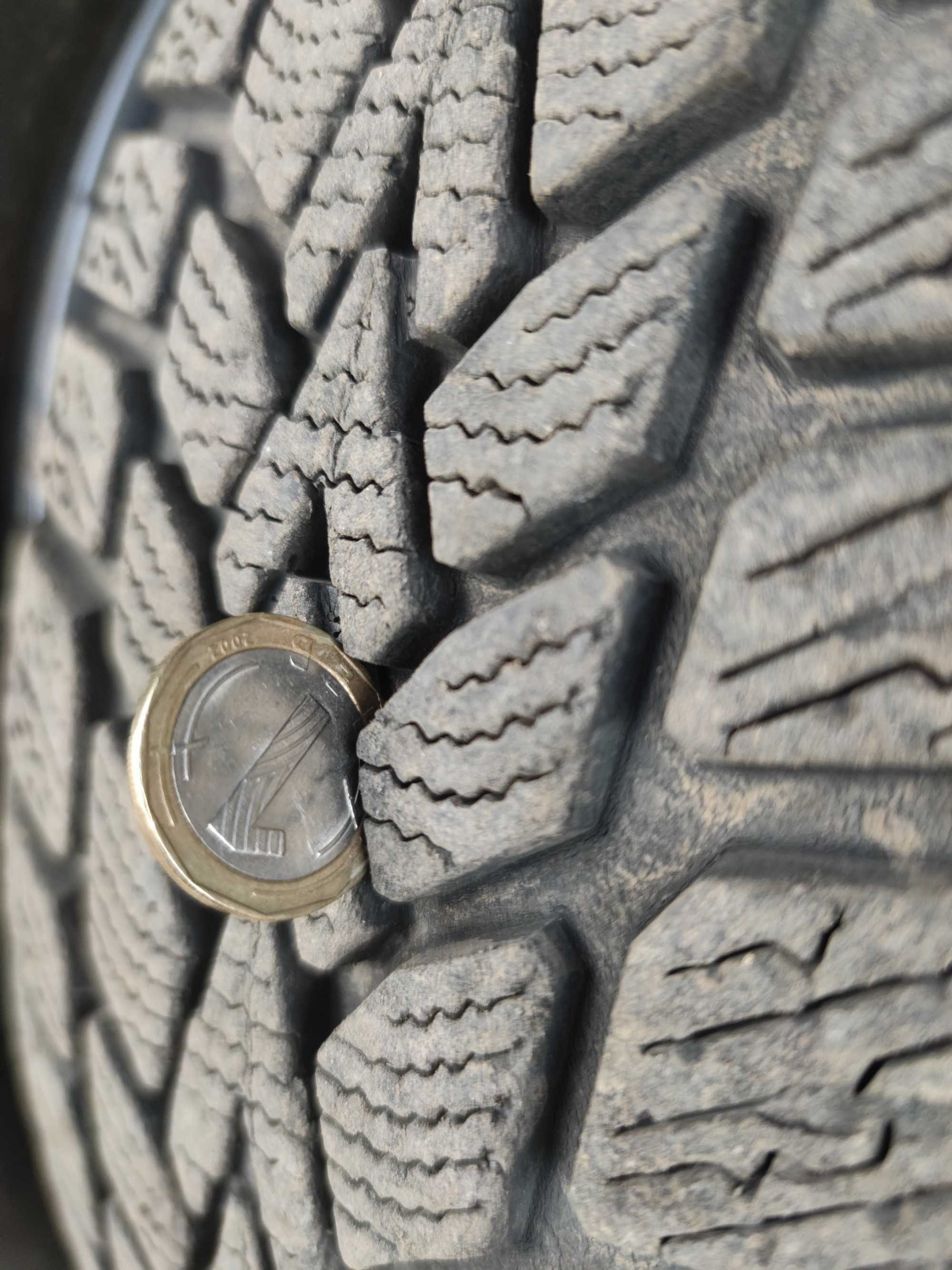 Зимни гуми "Dunlop" размер 185/65/15