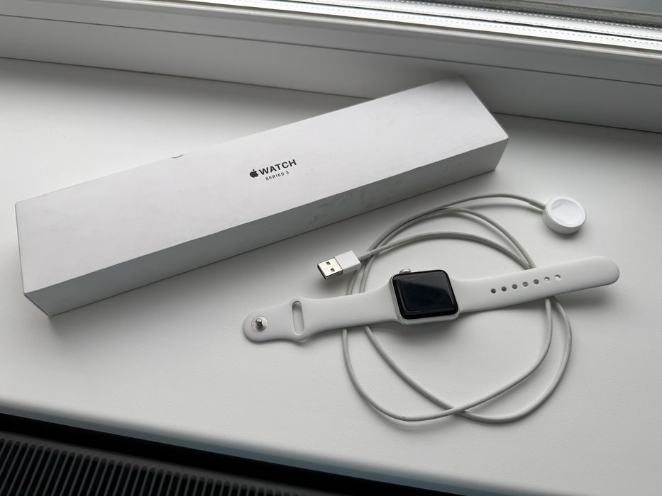 Apple Watch series 3. Эпл вотч 3 серии.