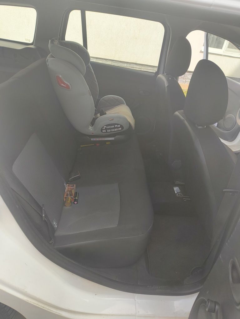 Dacia Logan MCV II 2016Г. Евро 6 1.2 16V