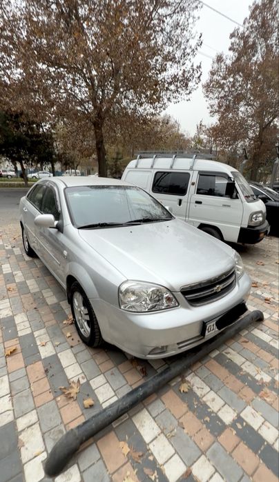 Lacetti 2-позиция. 1 qól haydalgan. Probegi Halol.