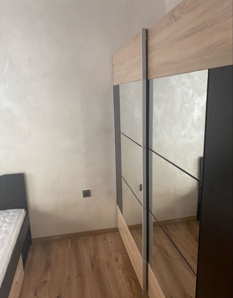 Дава се под наем Тристаен апартамент в Варна, Колхозен пазар - 85 кв.м за 612 € - Снимка #5