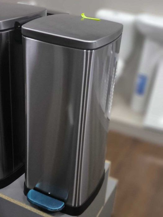 Ведро для мусора, урна 38-50L / Musor axlat chelak, urna 38-50L