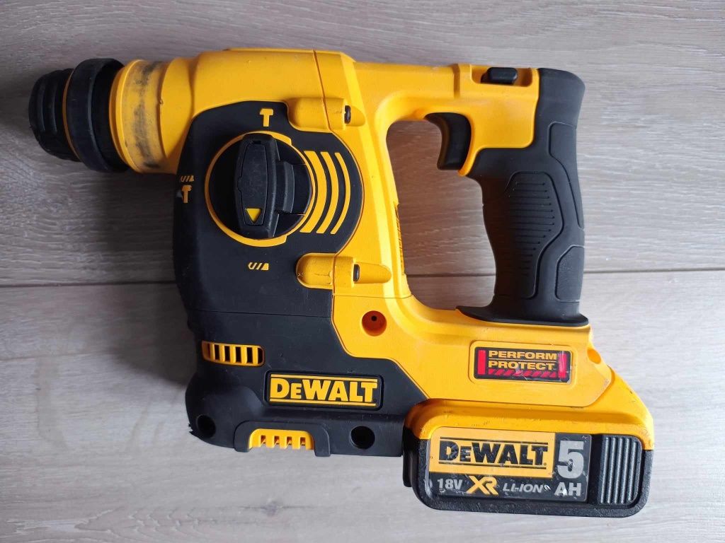 DeWalt DCH243 SDS ciocan rotopercutor cu baterie 18V