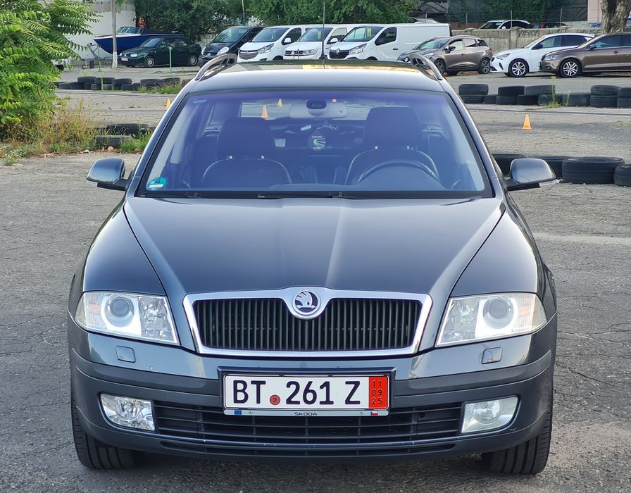 Skoda Octavia * Laurin&Klement * 2.0 TDI * Automată DSG * IMPECABILĂ