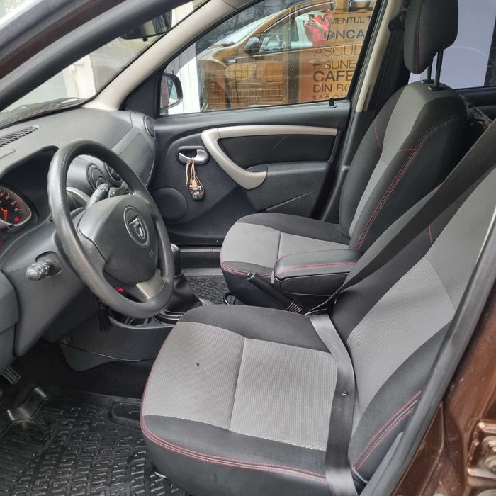 Dacia Duster 1.6 16V + GPL | 2013 | 125.779 km | Întreținută tehnic!