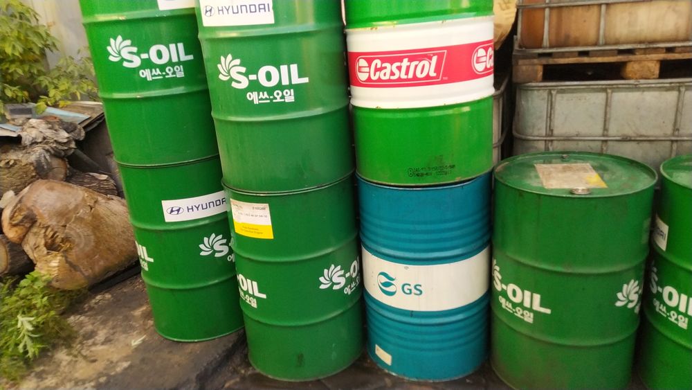 Продам Бочки  200 литровые металлические