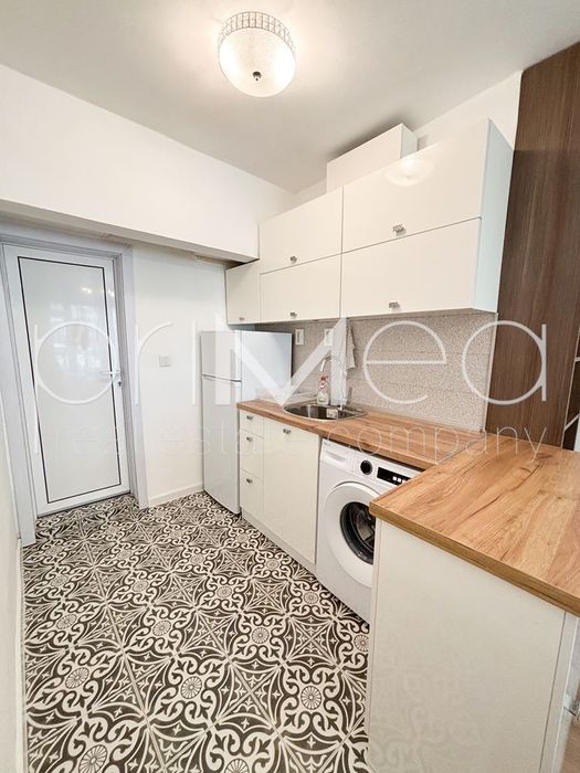 Дава се под наем Двустаен апартамент в Бургас, Възраждане - 50 кв.м за 392.7 € - Снимка #2