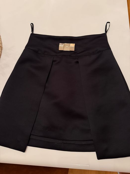 Пола  Elisabetta Franchi размер XS/38 и пола Levis размер S