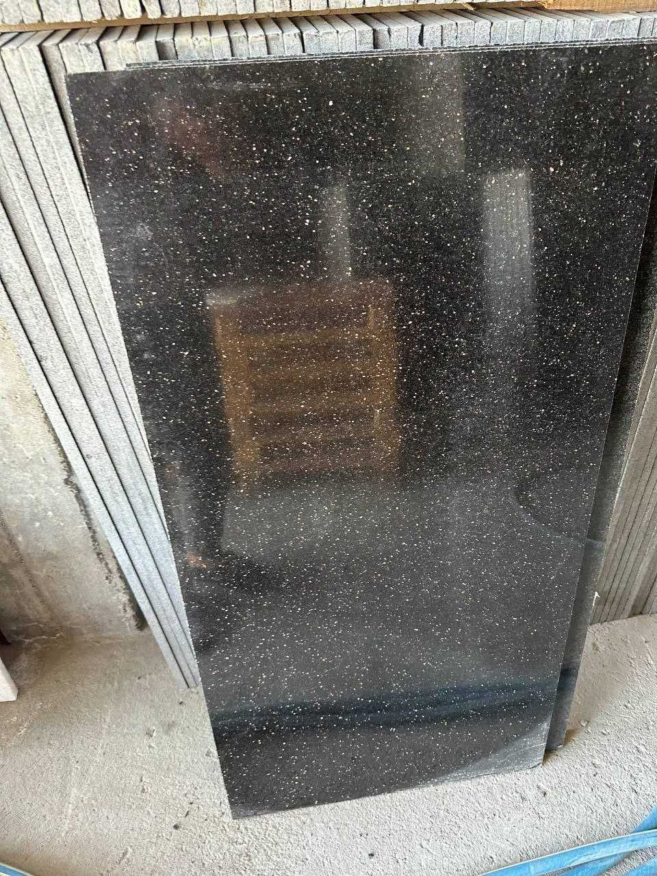 Granit galaxy black fasad va sokol ishlari uchun qora, o'zgarmas tosh