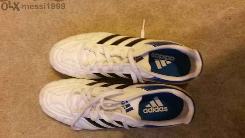 Adidas бутонки..