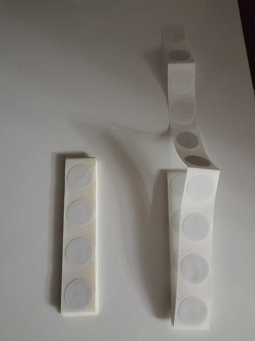 Самозалепваща безконтактна чип карта - стикер 13,56 MHz NTAG213