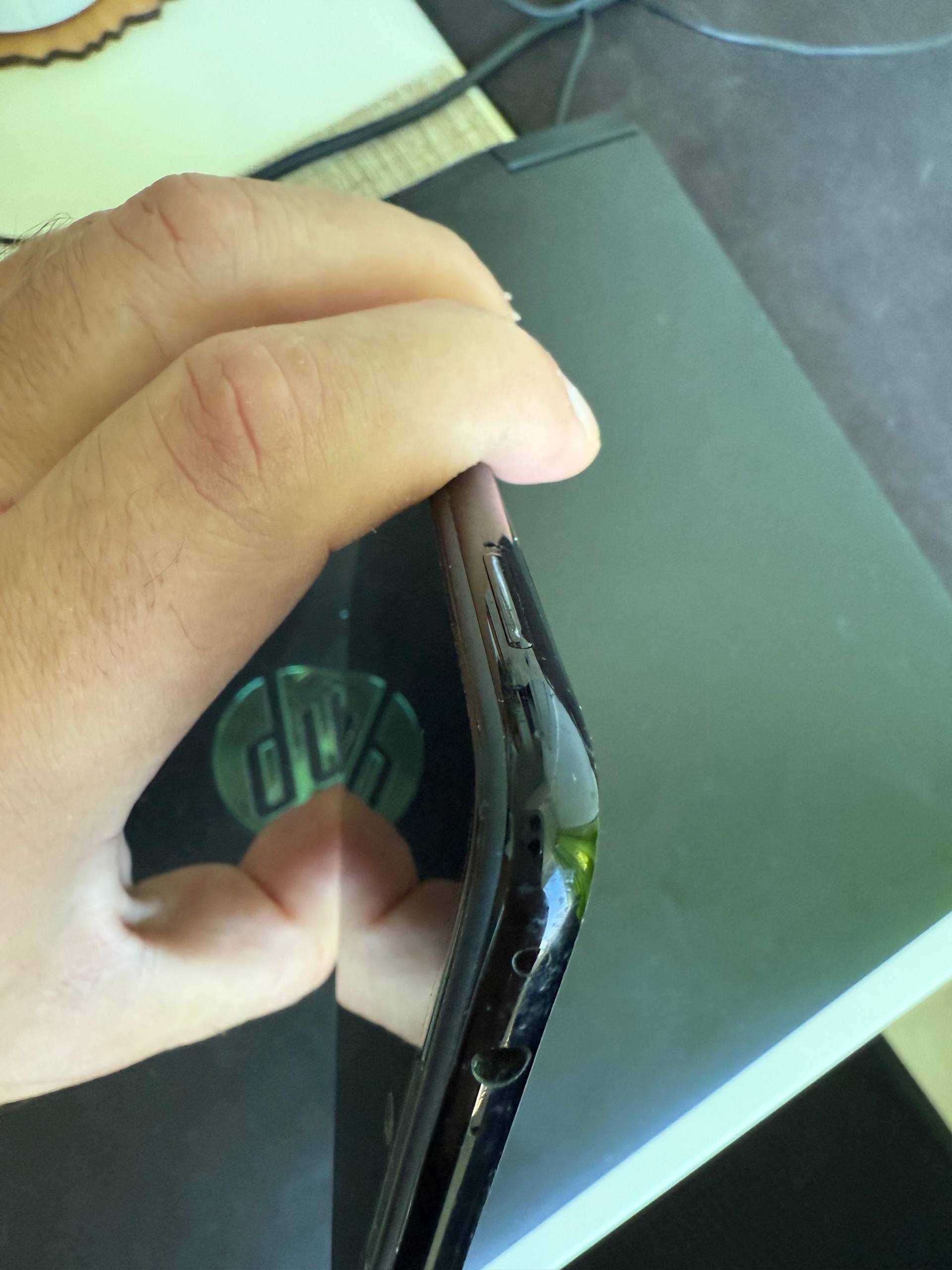 Продавам телефон Xiaomi Redmi Note 7 4/64