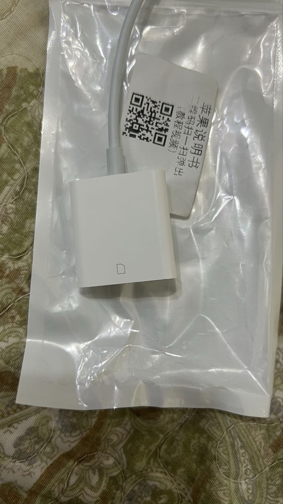 переходник адаптер apple lightning для чтения SD- карты камеры
