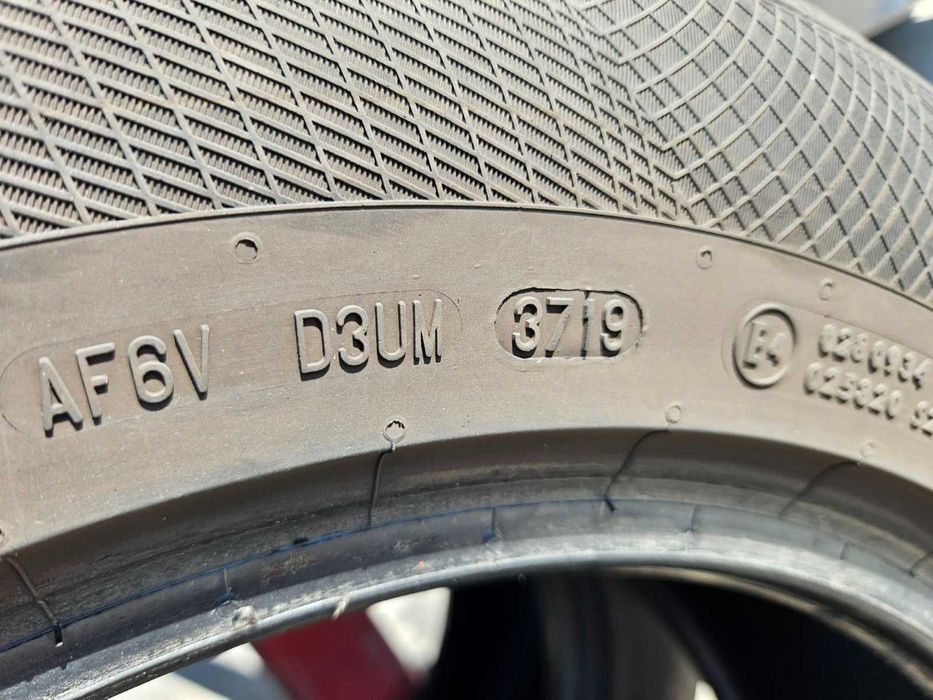 2бр. 215/65 R16 зимни CONTINENTAL TS850P 6.5-7мм SUV