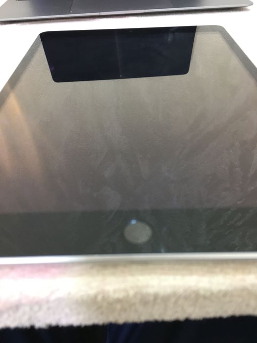 Macbook air m1 & ipad 9+бонус