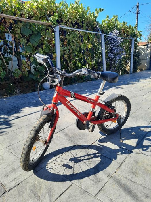 Vand bicicleta pentru copii de sub 6 ani