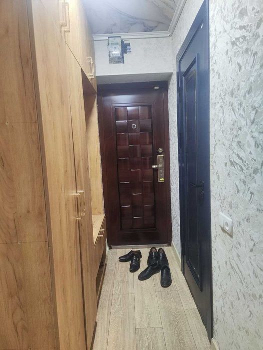 N.12185  СРОЧНО проаётся квартира