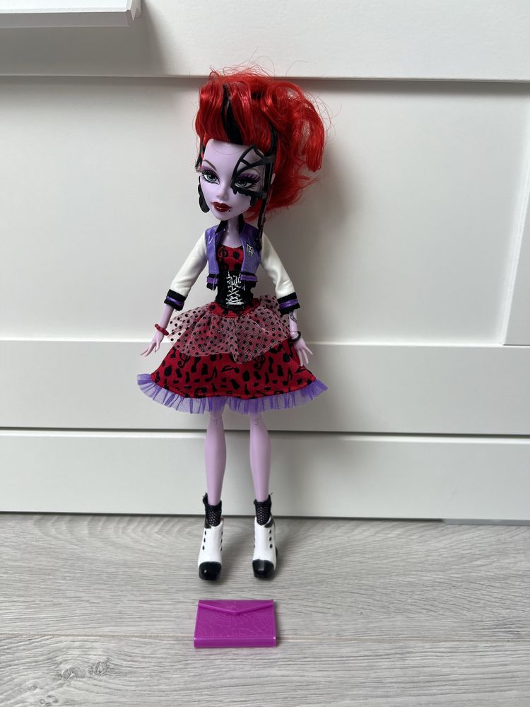 Monster High кукли оригинални