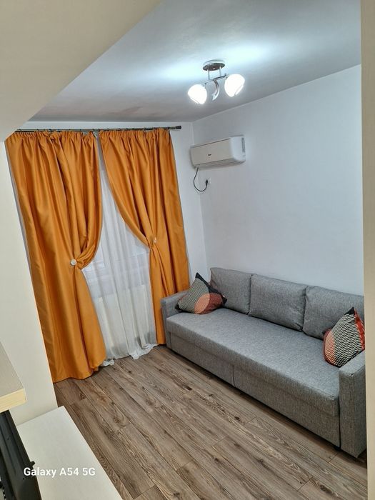 Proprietar inchiriez garsoniera Militari Rezidence