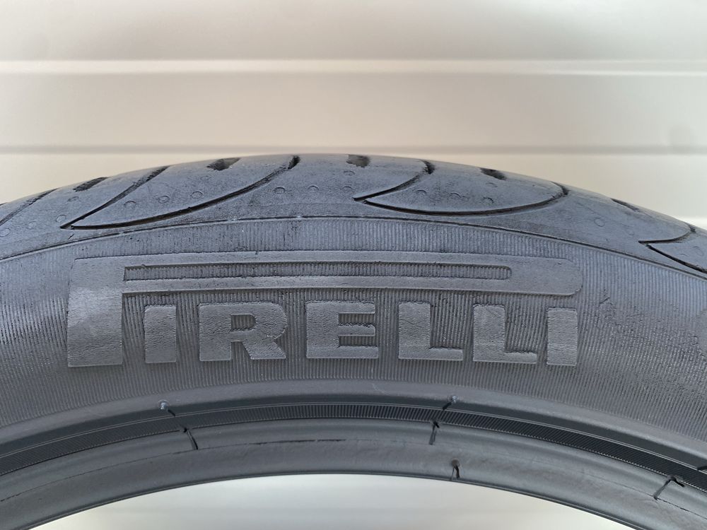 2бр Летни гуми 245/40/ZR18/Pirelli Pzero Nero gt/dot4018/7.5мм грайпфе