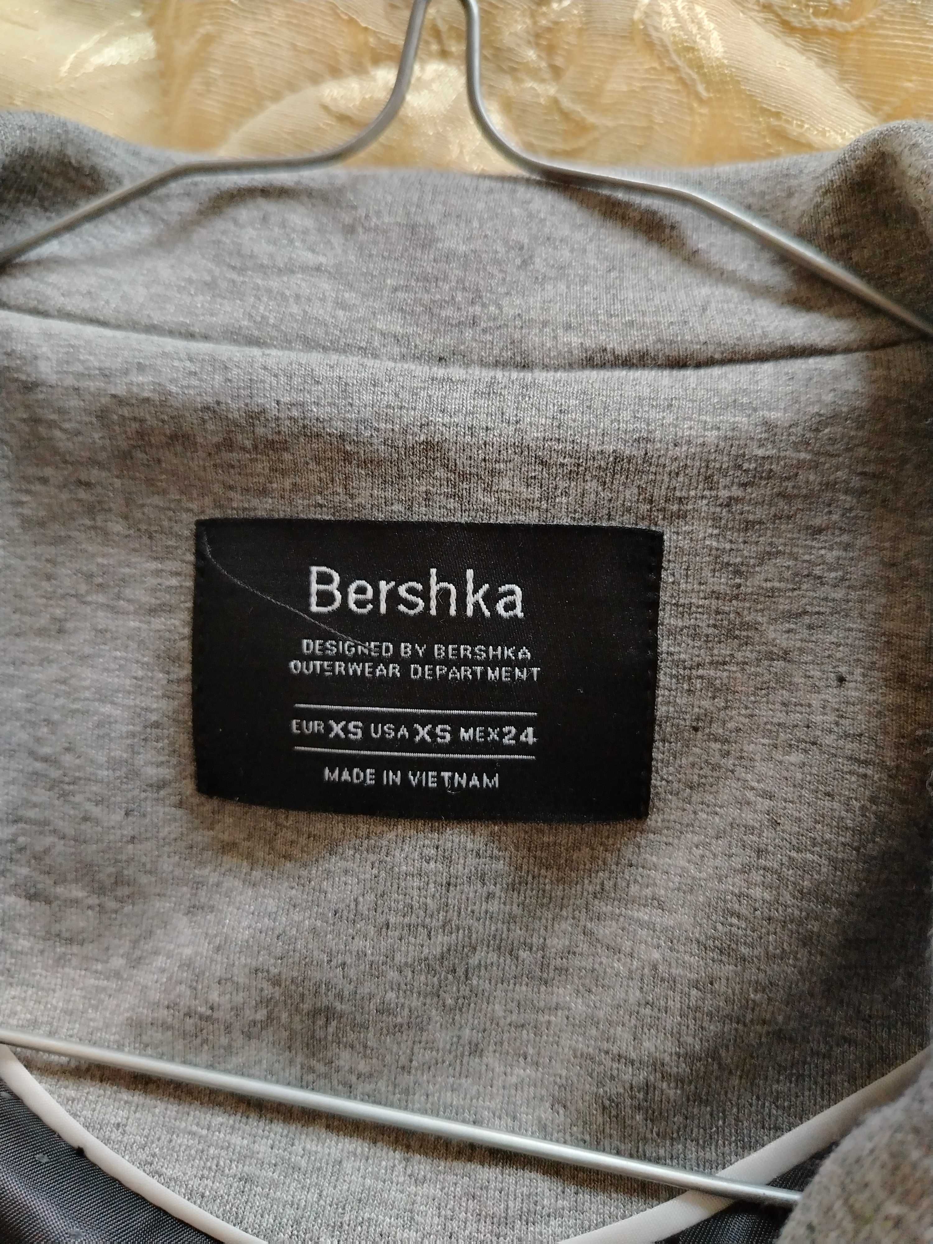 Дамско сако Bershka XS