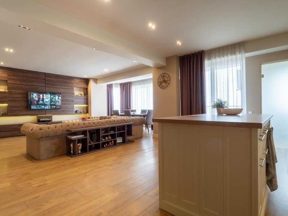 Lux Apartament 3 camere 164mp