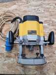 Freza Dewalt DW625E 2000W Freza 12mm Masina Frezat 110V
