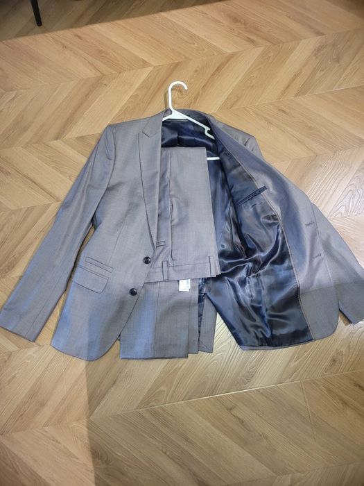 Продам костюм мужской