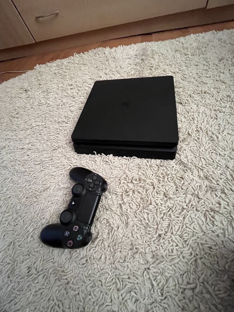 Ps4 slim 500gb+ maneta+ jocuri