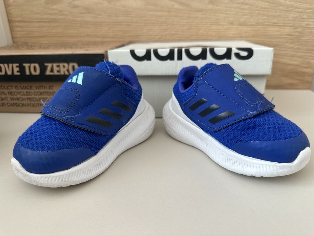 Маратонки лот adidas i nike