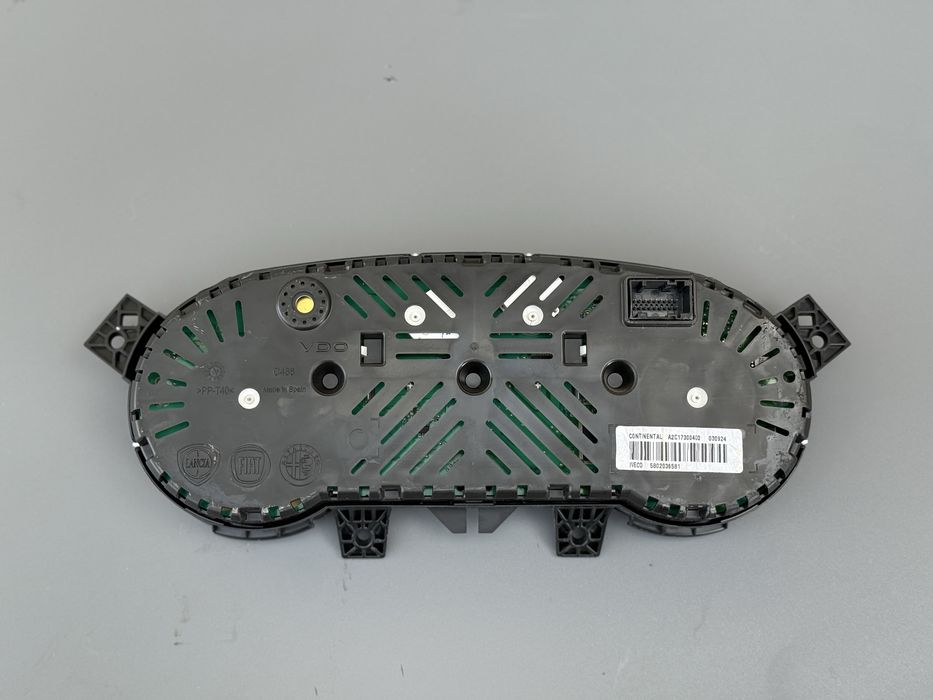 Ceasuri de bord iveco daily 5802036581