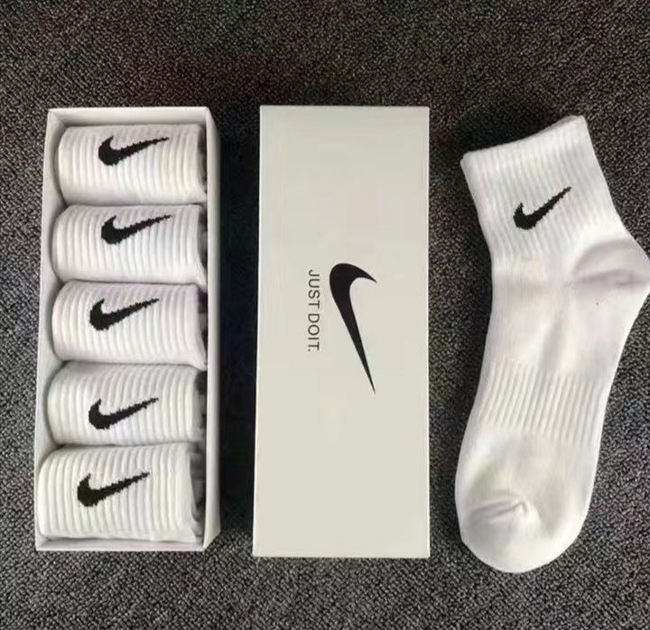 белые носки nike